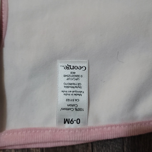 Brand NWT two packs six total baby bibs 0-9 months George baby and koala baby - Picture 7 of 7